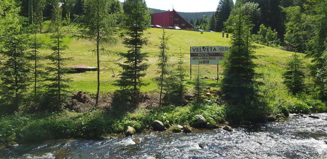 Hotel Velveta Szpindlerowy Młyn Zewnętrze zdjęcie