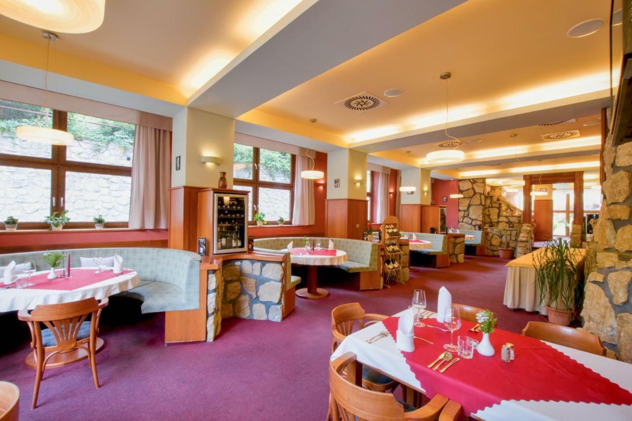 Hotel Velveta Szpindlerowy Młyn Zewnętrze zdjęcie