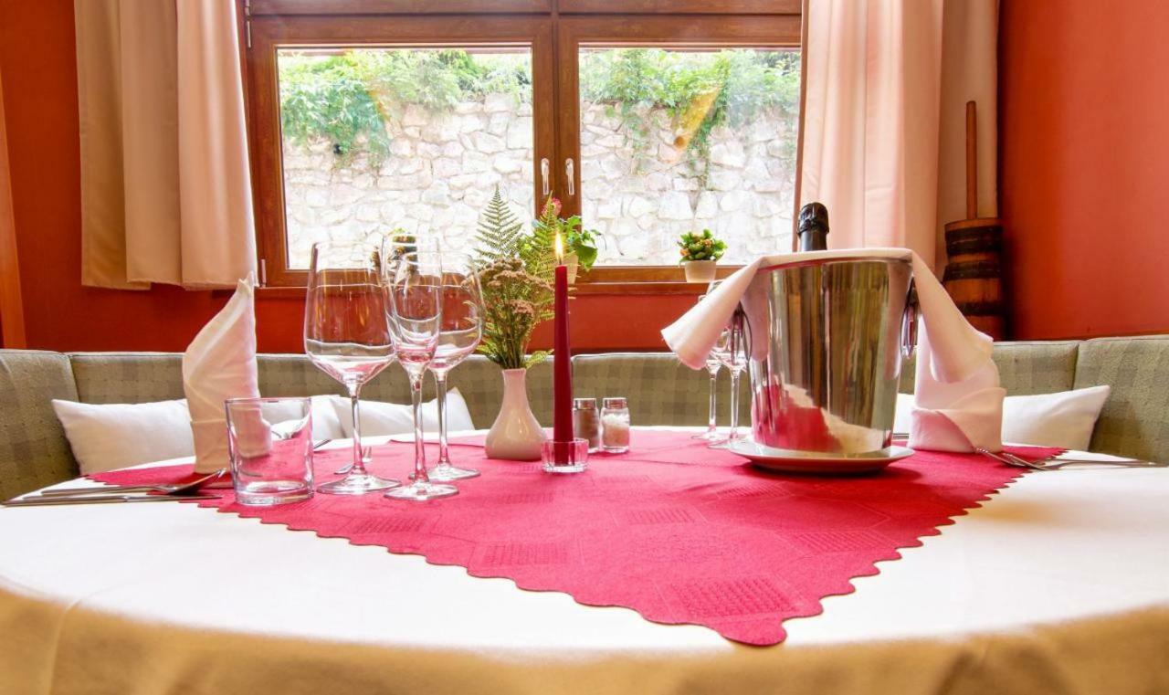 Hotel Velveta Szpindlerowy Młyn Zewnętrze zdjęcie