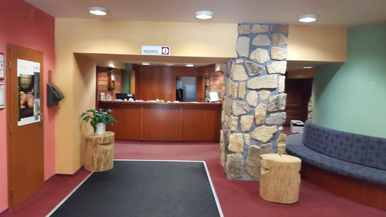 Hotel Velveta Szpindlerowy Młyn Zewnętrze zdjęcie